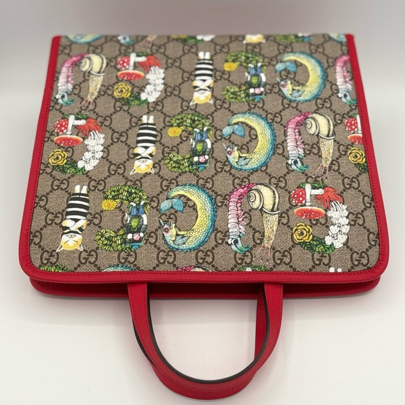 2018 GUCCI Yuko Higuchi Tote Bag - Picture 5 of 11